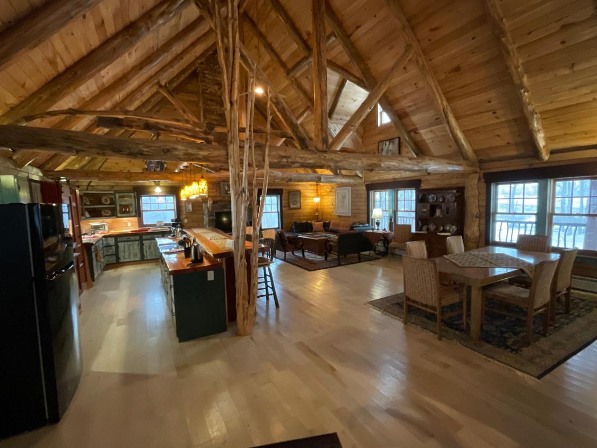 Lodge Solange Palatino Bridge Экстерьер фото